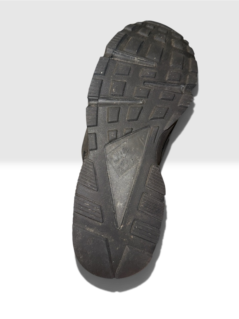 EUC- Men’s- Nike- Sz 13-  Air Huarache Sneakers- Black- RARE!!!! 👟 - Picture 3 of 4